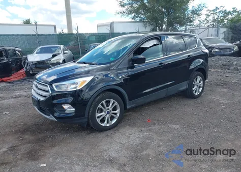 2017 Ford Escape Se z USA, uszkodzony, nr VIN 1FMCU0GD8HUC41296